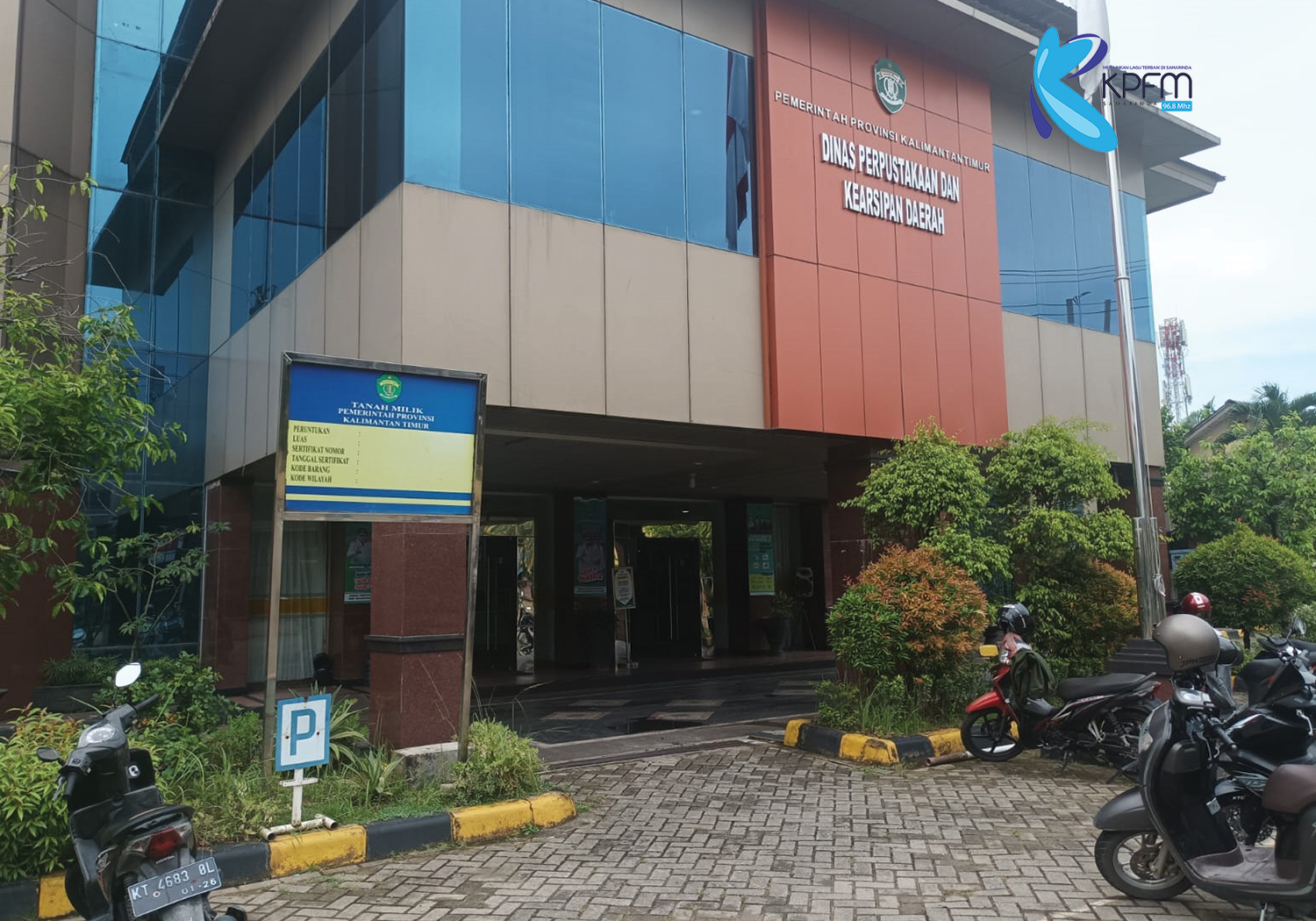 Main Image